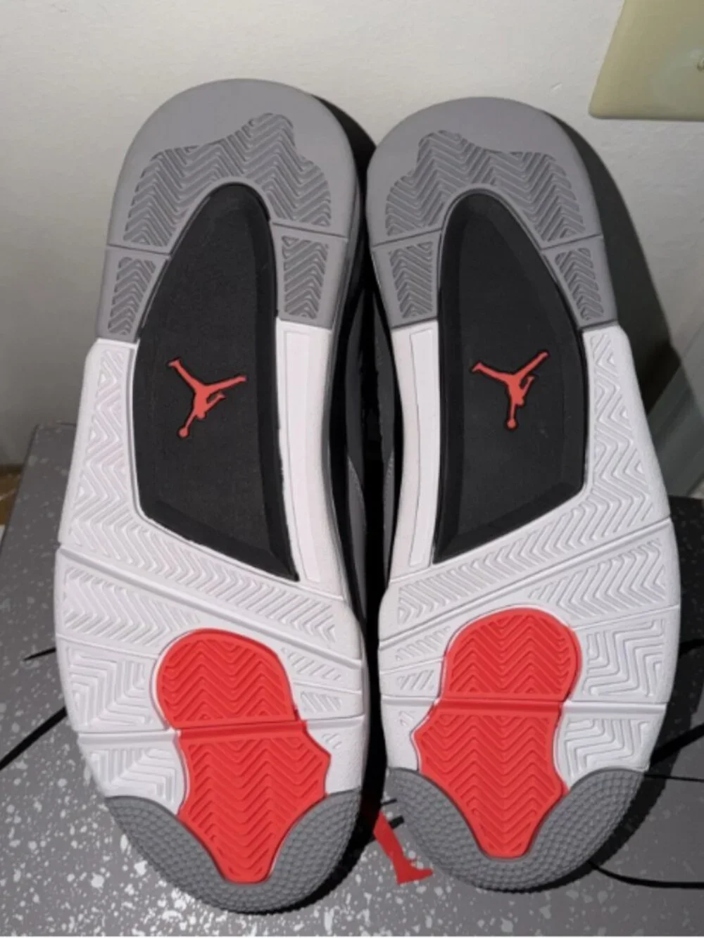 Nike Air Jordan 4 Retro Infrared Grey